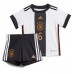 Billige Tyskland Joshua Kimmich #6 Hjemmetrøye Barn VM 2022 Kortermet (+ korte bukser)